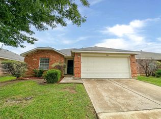 300 Elk Run Dr #I, Fort Worth, TX 76140