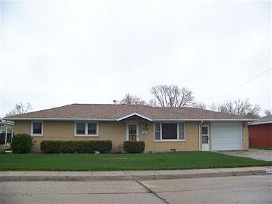 1st image of 2901 W 1st St
