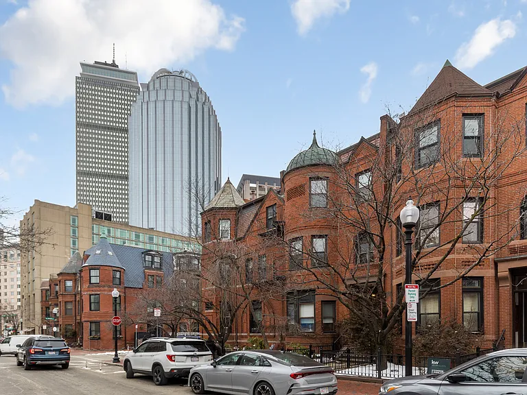98 Saint Botolph St #5 — Photo 2