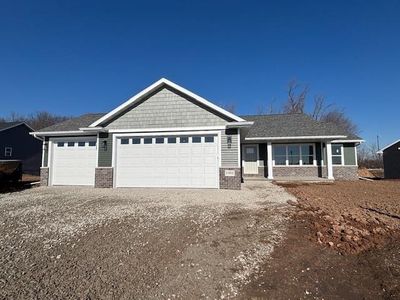 1302 W Thorn Creek Dr, Hilbert, WI, 54129