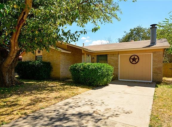 2nd image of 1632 Americana Blvd
