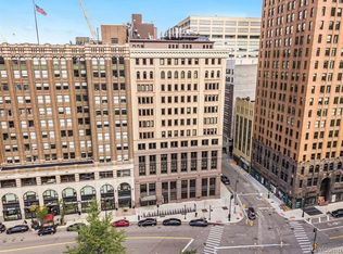 1212 Griswold St #902, Detroit, MI 48226
