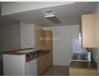 3rd image of 8250 N Grand Canyon Dr Unit 2030