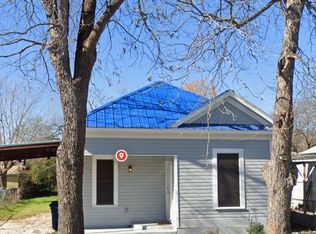 517 S Navidad St, San Antonio, TX 78207