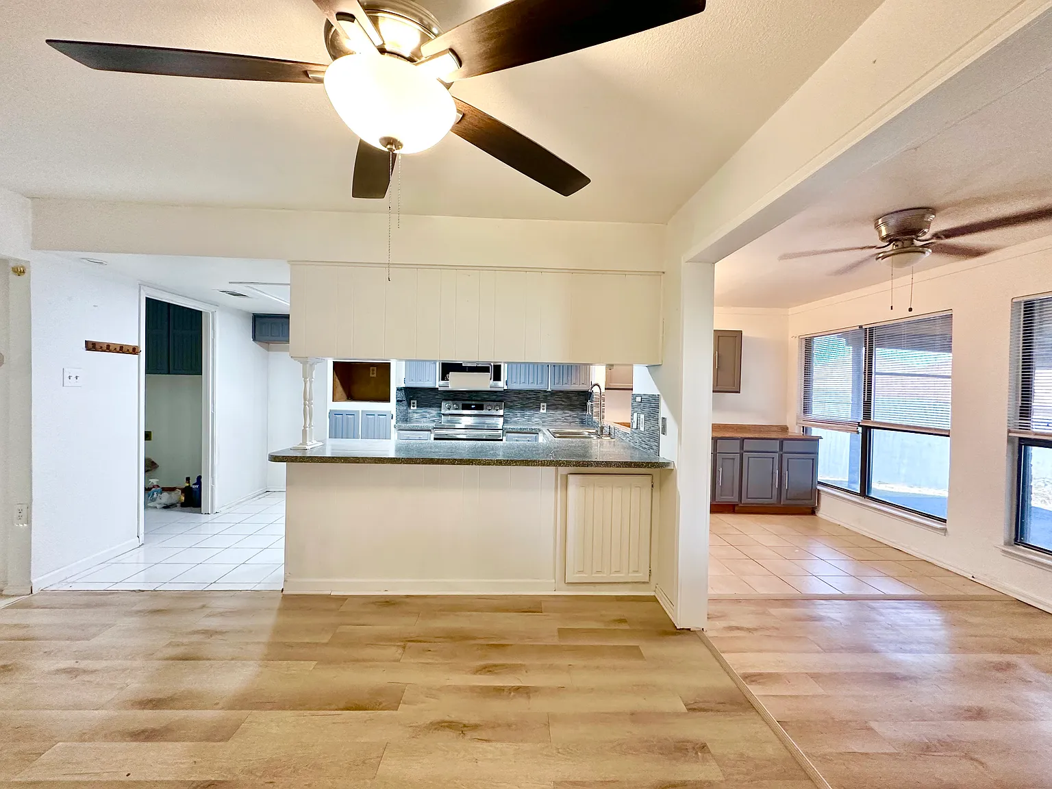 3 bed, 1855 sqft, $2,250 — Photo 4
