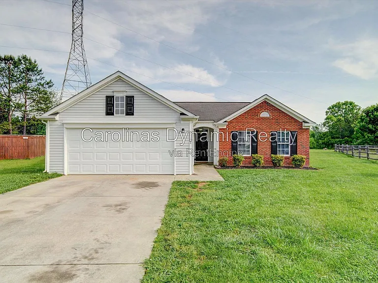 3702 Cardinal Bluff Ln — Photo 3