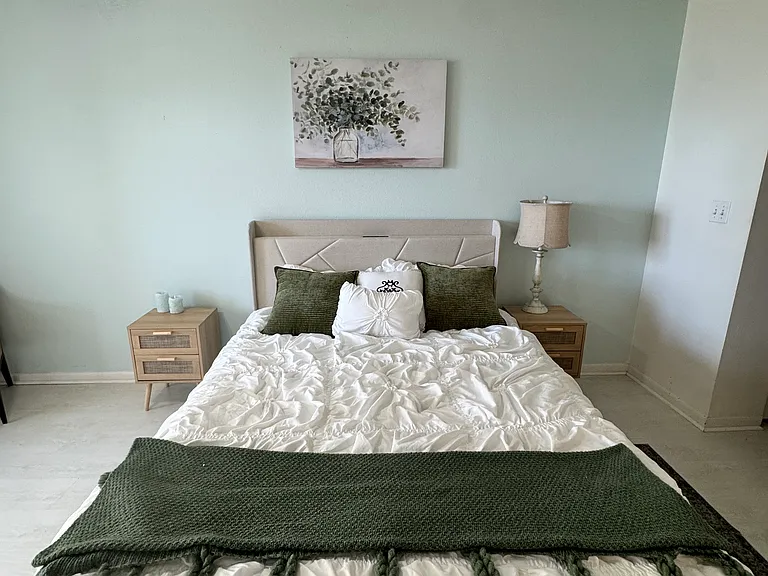4550 Cove Cir #507 — Photo 36