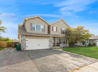 43 Ponderosa Dr, Romeoville, IL 60446