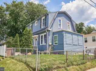 3423 39th Pl, Brentwood, MD 20722