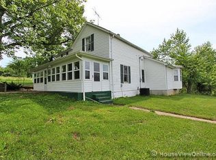 13805 State Rd E, De Soto, MO 63020