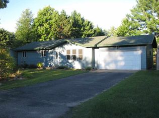 1543 Holiday Ct, Stevens Point, WI 54482