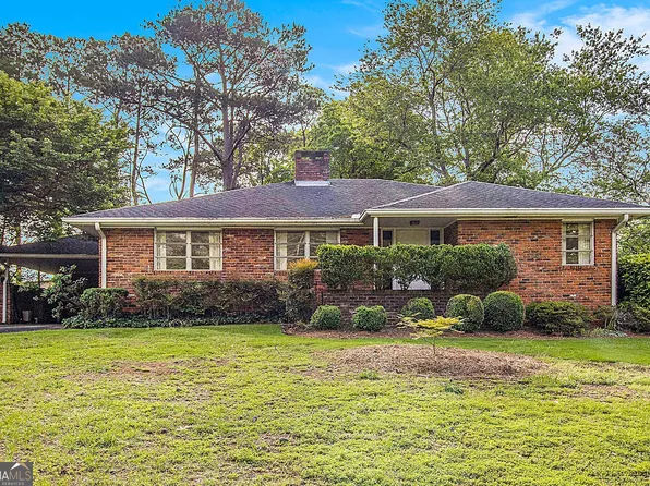 894 Nottingham Dr, Avondale Est, GA 30002