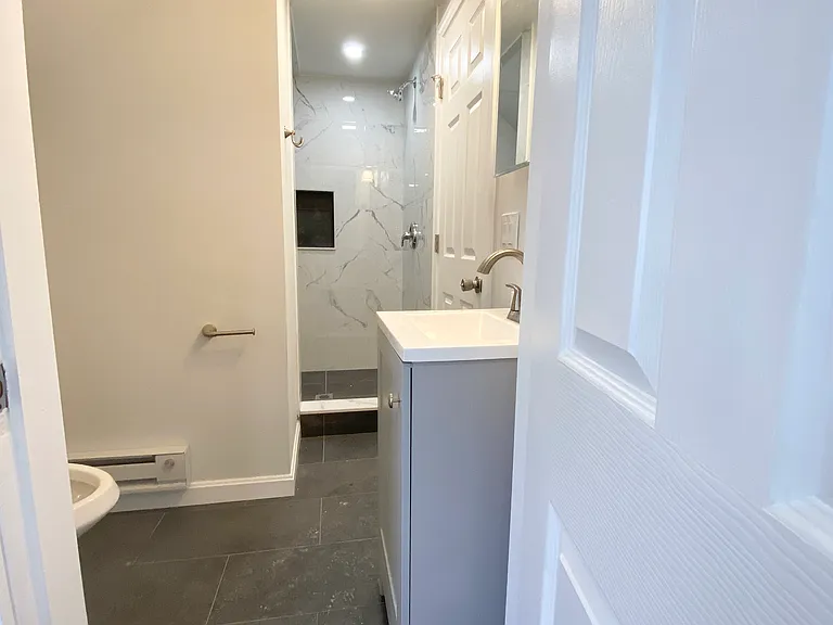 48 Moulton Rd #2 — Photo 10