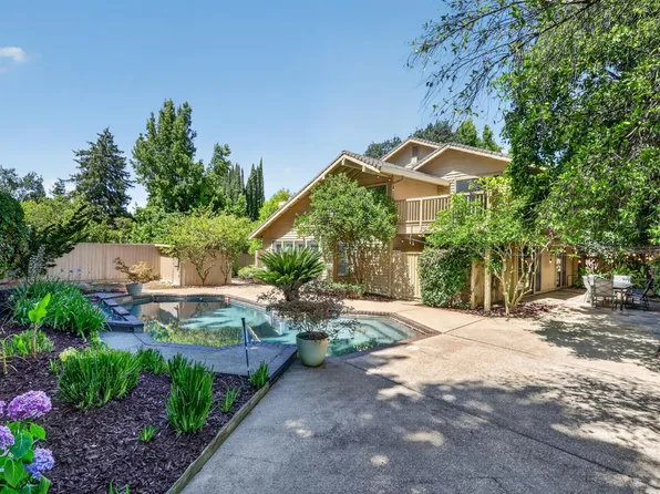 210 Portinao Cir, Sacramento, CA 95831