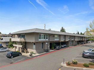 932 100th Ave NE APT 115, Bellevue, WA 98004