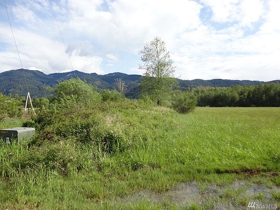 7.2 Acres. (Approx. 3.5 acres is dry land, 100 yr. flood plain, medium-high bank on Cowlitz River). 3.5+ acres in/across River). Possible Recreation site or possible Building site with flood plain development permit. Power & Telephone at lot corner of Chapman & Sisbro Roads. Open pasture land w/territorial views. Hunting & Fishing opportunities abound nearby. Close to National Forest Land, Mt. Rainier National Park & White Pass Ski Area.