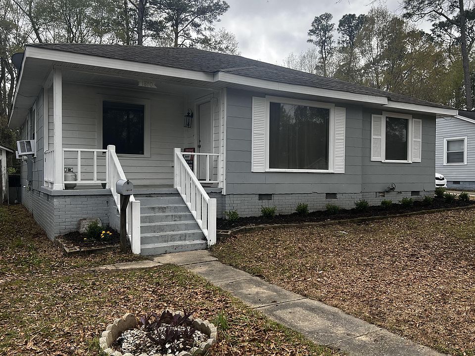 1st image of 1810 Brooklane Dr