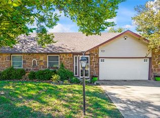 1116 S 34th St, Broken Arrow, OK 74014