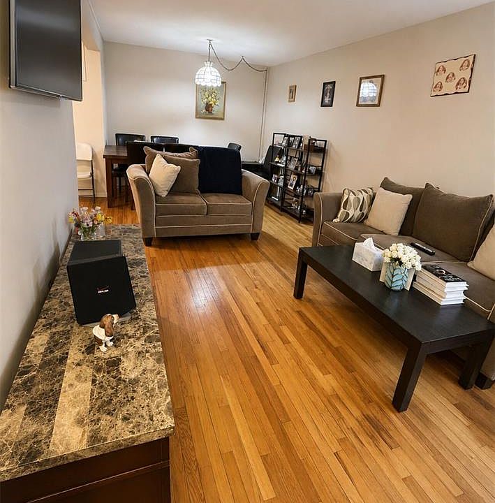 1st image of 194 Smith Street #1M