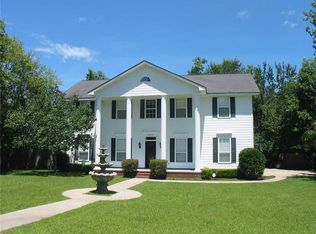 8912 Anahola Ct, Diamondhead, MS 39525