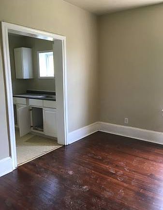 3rd image of 2727 Massachusetts Ave NW #2
