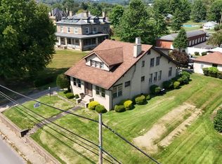 1065 E High St, Waynesburg, PA 15370