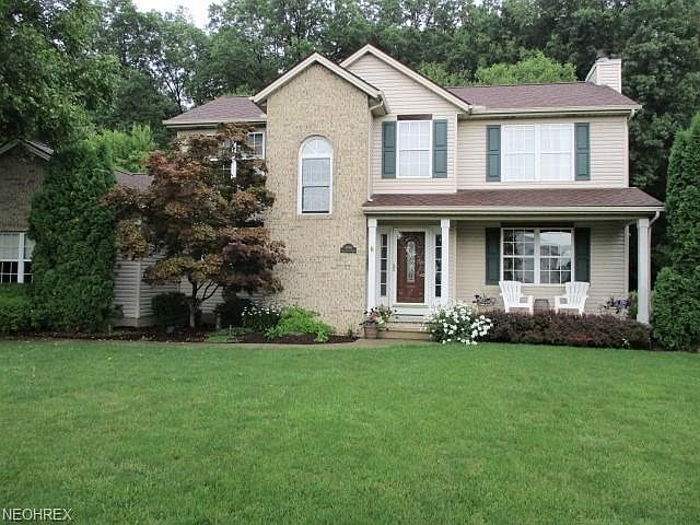 1st image of 4801 Sprucewood St