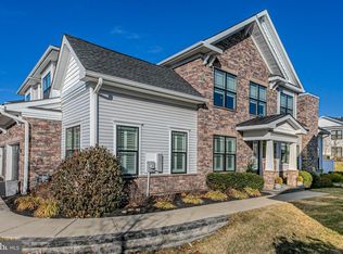 21 Dogleg Ln, Lawrenceville, NJ