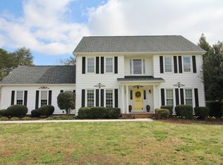 6194 Bar Mot Dr, Greensboro, NC 27455