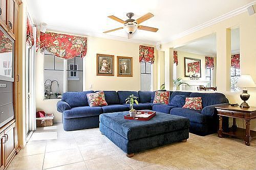 Huge open family room.