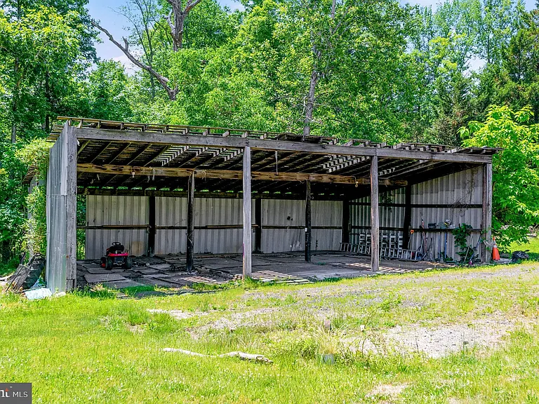 11325 Bacon Race Rd — Photo 49