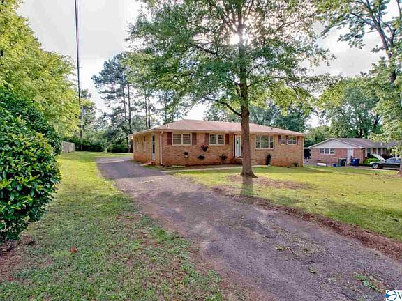 2nd image of 6419 Robinhood Ln NW