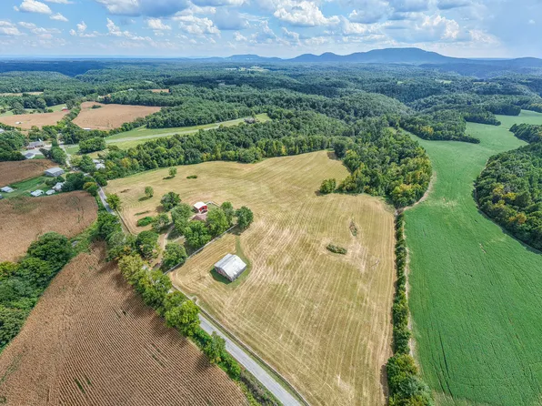 695 Adamson Branch Rd, Liberty, TN 37095