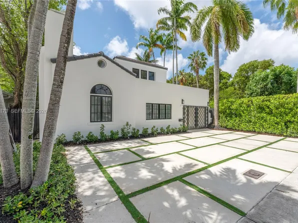 1826 Fairhaven Pl, Miami, FL 33133