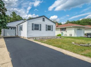 39 Cabrillo Blvd, Toms River, NJ 08757