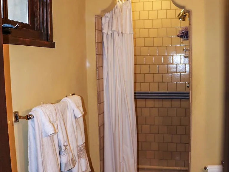 754 Alameda Padre Serra — Photo 20