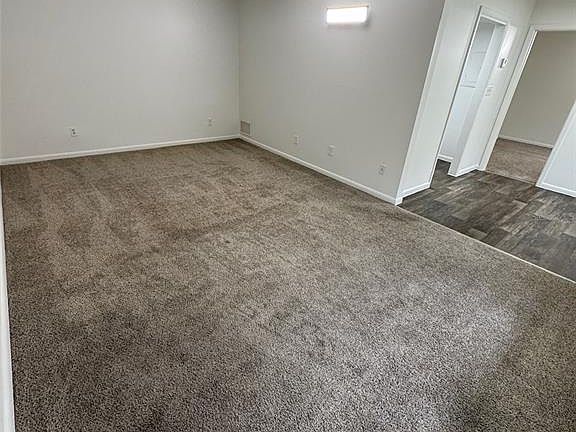 2nd image of 1745-1745 NE 2nd St #3