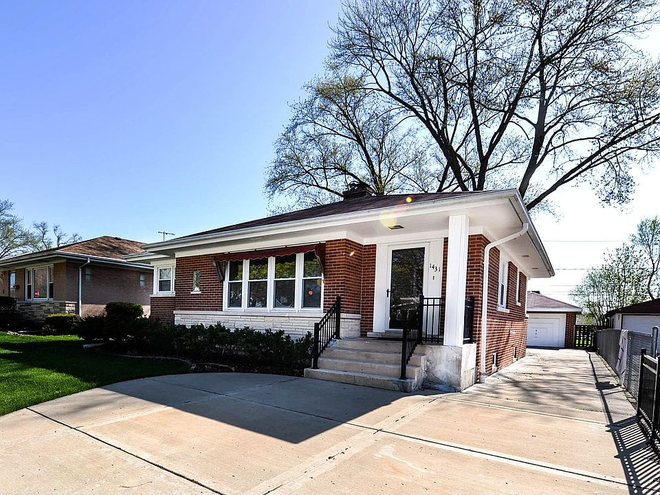 2nd image of 1431 N Dunton Ave