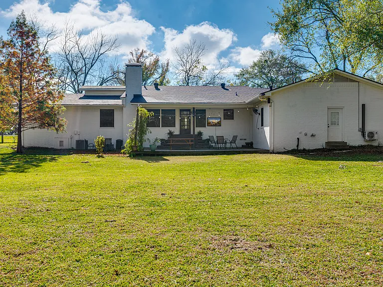 215 Perryman Rd — Photo 21