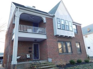 17819 Baldwin Pl, Lakewood, OH
