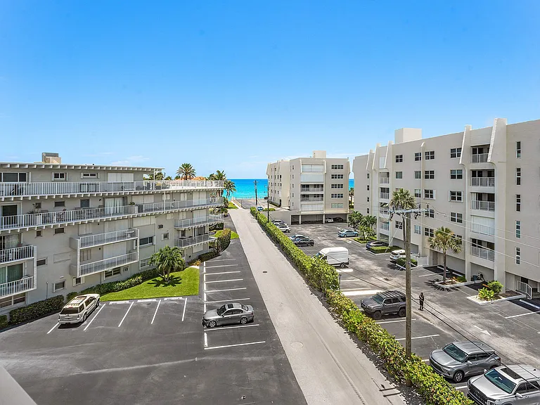 3500 S Ocean Blvd #502 — Photo 35