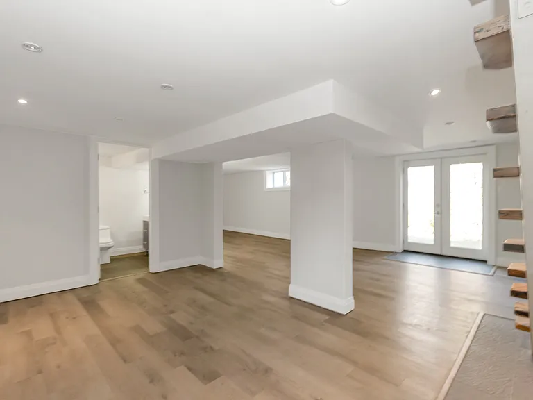 86 Duncan St W #86 DUNCAN ST W — Photo 35