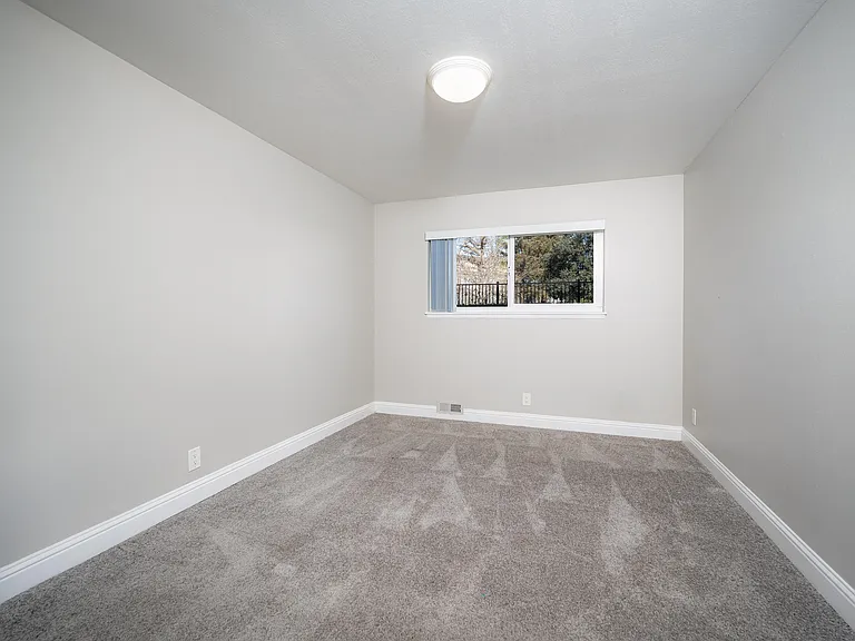 Palms B-7 1bed1