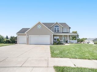 5175 Copperleaf Ct, Hudsonville, MI 49426