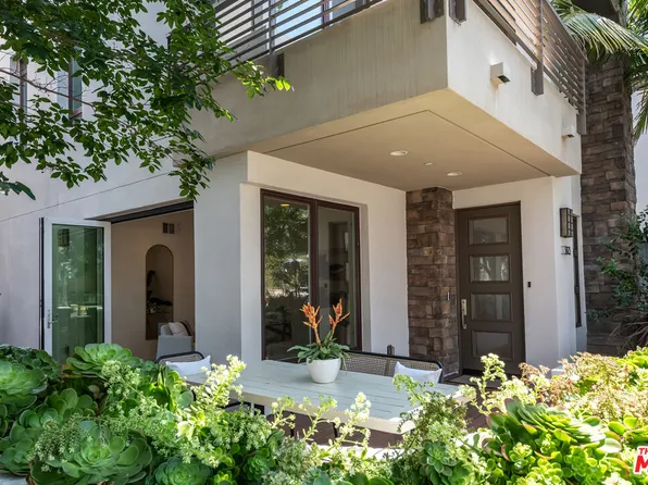 5825 W Seaglass Cir, Los Angeles, CA 90094