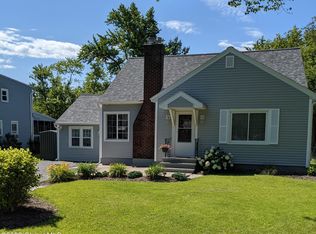 1904 Holiday Dr, Schenectady, NY 12304