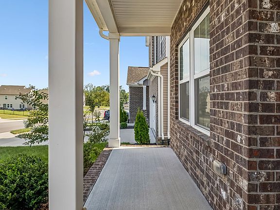 3rd image of 313 Traywick Pl
