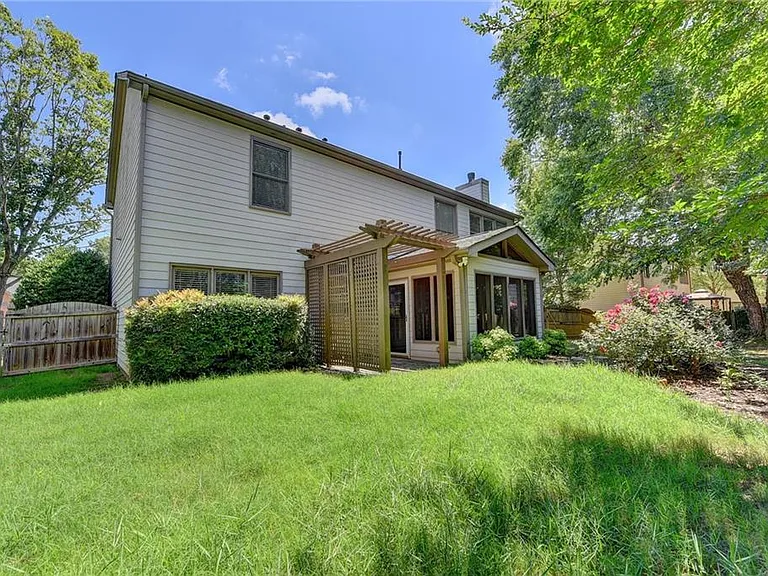 7470 Brookwood Way — Photo 59