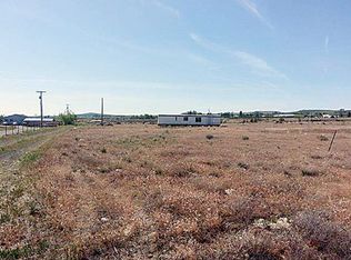 57208 N Thomas Rd, Benton City, WA 99320