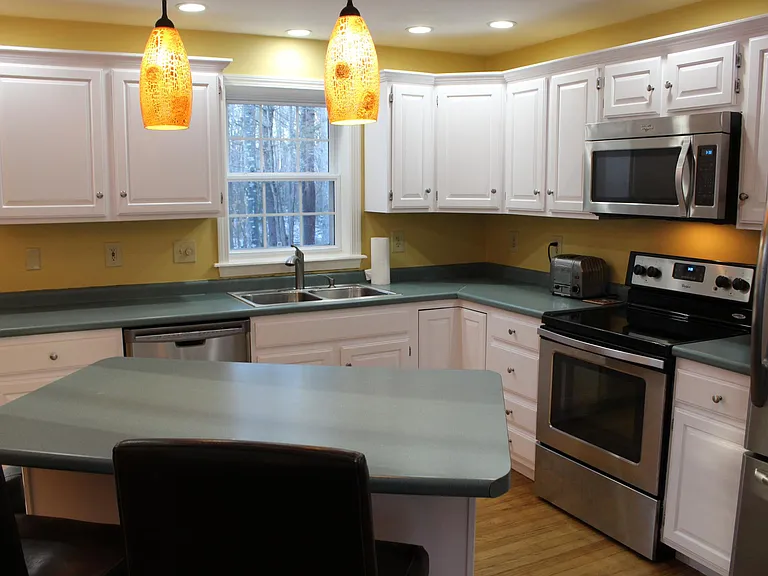 2196 Village Green Dr — Photo 12